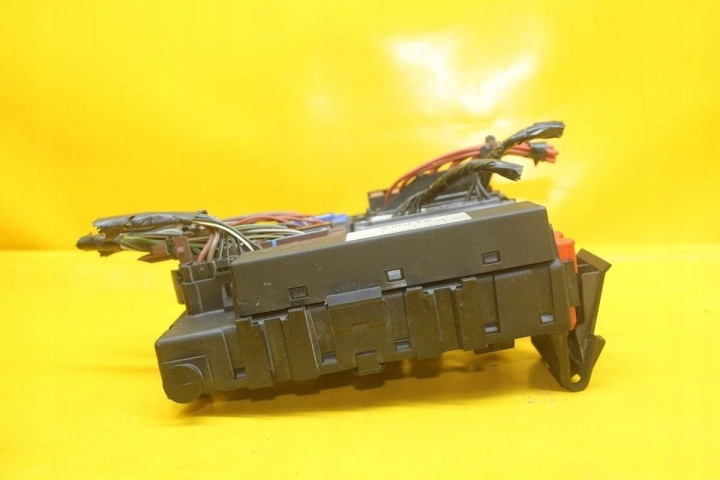 BOÎTE FUSIBLES MODULE OPEL VECTRA C SIGNUM 13189923 460023260