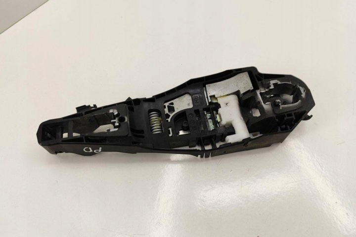 CHÂSSIS POIGNÉES AVANT DROITS PORTES PEUGEOT 5008 II (MC, MJ, MR, M4)