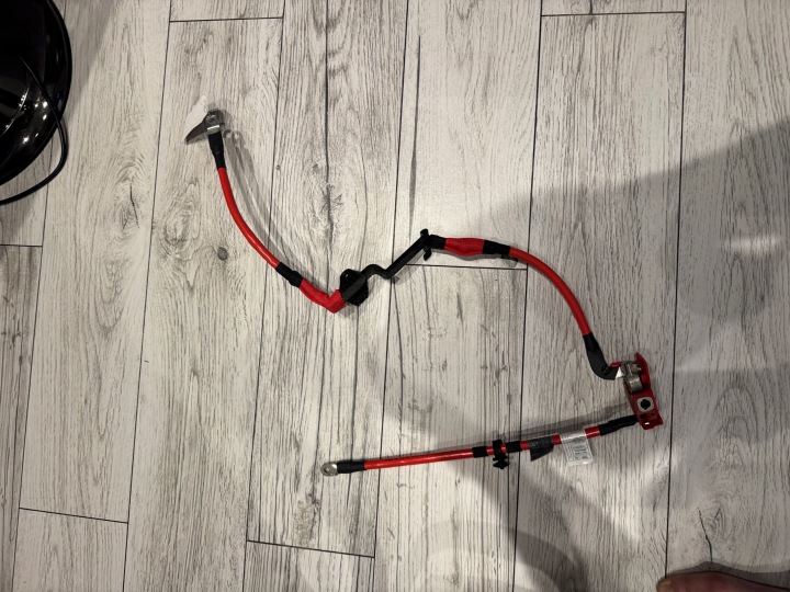 BMW 4 G26 GRAN GOUPÉ LCI 420I FIL BATTERIE PLUS