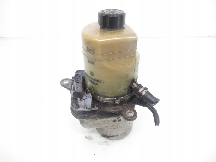 POMPE AMPLIFICATEUR FORD FOCUS C-MAX 4M513K514BD