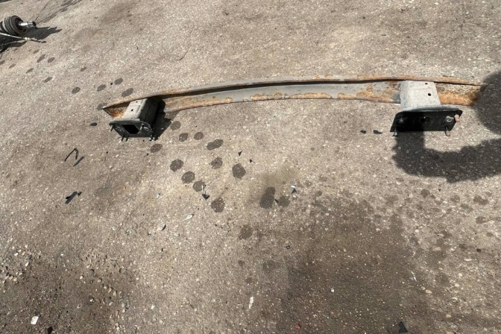 POUTRE PARE-CHOCS ARRIÈRE MERCEDES-BENZ E COUPÉ (C207) A2076100014 3.0L DIESEL