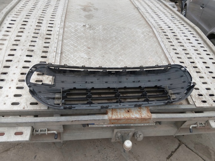 MINI CLUBMAN F54 LIFT CALANDRE GRILLE AVANT AVANT 21454110