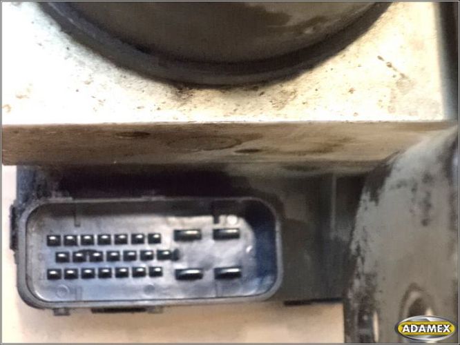KIA JOICE 2.0 2000R POMPE ABS 58910-M3000