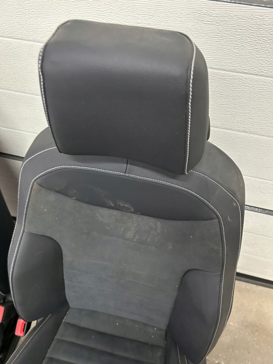 SEAT ARONA 6F9 XC 18-23R SIÈGE CHÂSSIS GARNITURE