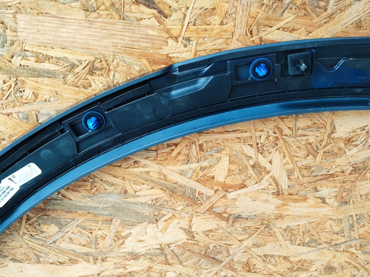 MOULURE GARDE-BOUE DROIT ARRIÈRE ARRIÈRE AUDI Q5 II 3 8A 17- S LINE 80A853818 A