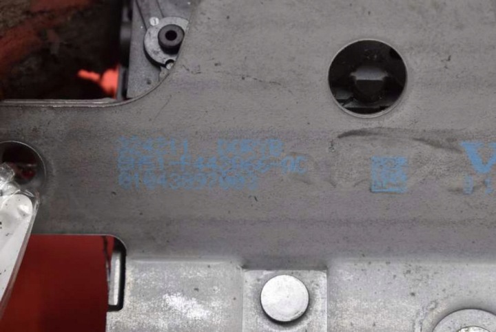 SERRURE COUVERCLES DE COFFRE ARRIÈRE COUVERCLES DE COFFRE 324211 VOLVO V60 1 I 10-13