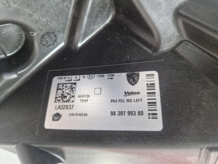 PEUGEOT 3008 5008 III 3 2023- PHARES ANTIBROUILLARD LED FJD GAUCHE AVANT AVANT 9839799380