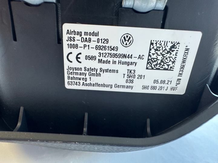 VOLANT MULTIFONCTIONNELLE NOIRE CUIR VOLKSWAGEN ARTEON 3H 3G8419089C