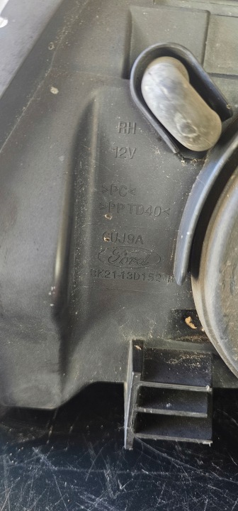 PHARE AVANT DROITE FORD TRANSIT CUSTOM EUROPE BK2113D152-B