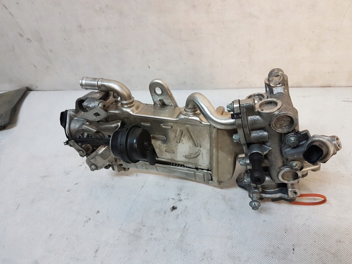 MERCEDES CLA W118 A CLASSE W177 2.0CDI RADIATEUR GAZ D'ÉCHAPPEMENT EGR A6541403301