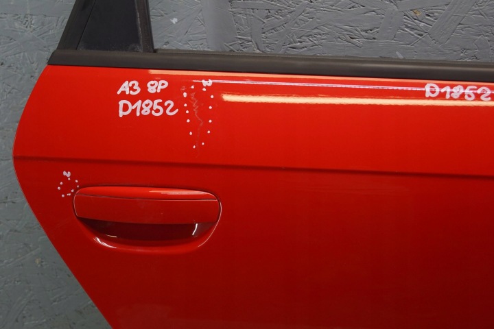 AUDI A3 8P PORTES DROIT ARRIÈRE (D1852)