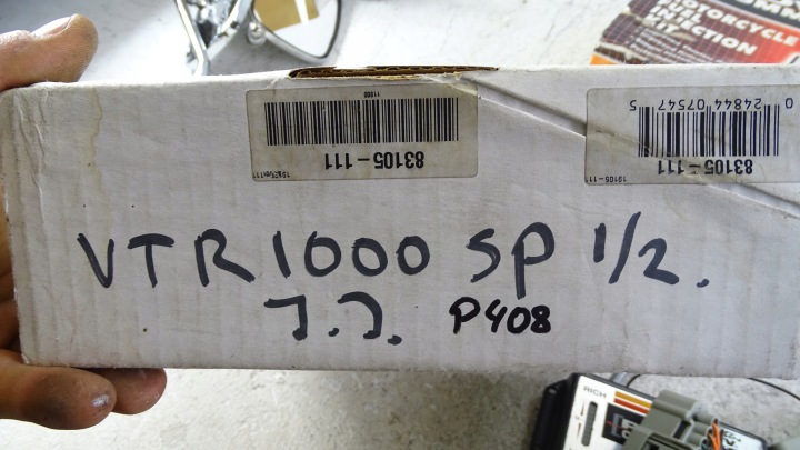 P408 HONDA VTR 1000 SP1 SP2 POWER COMMANDER MODULE 83105-111