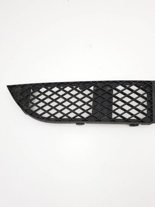 BMW 7 E65 E66 2005 ENSEMBLE GRILLE INFÉRIEURE PARE-CHOCS AVANT