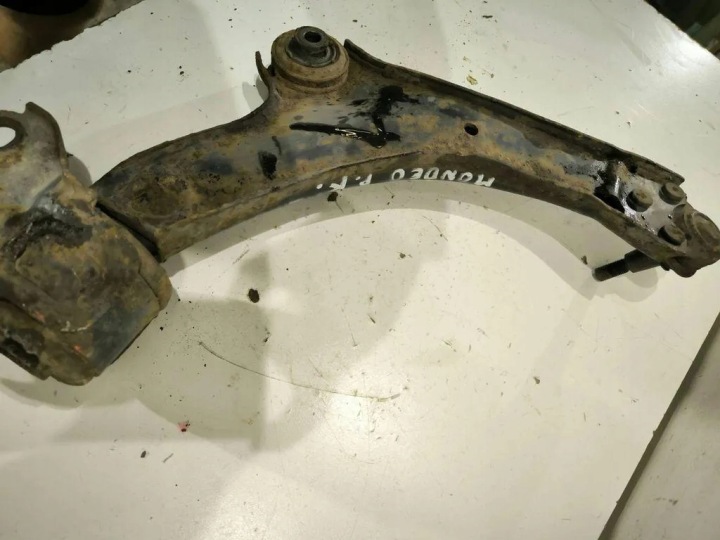 BRAS DE SUSPENSION AVANT FORD MONDEO IV TURNIER (BA7) 7G9N3A052 2.0L DIESEL 2008