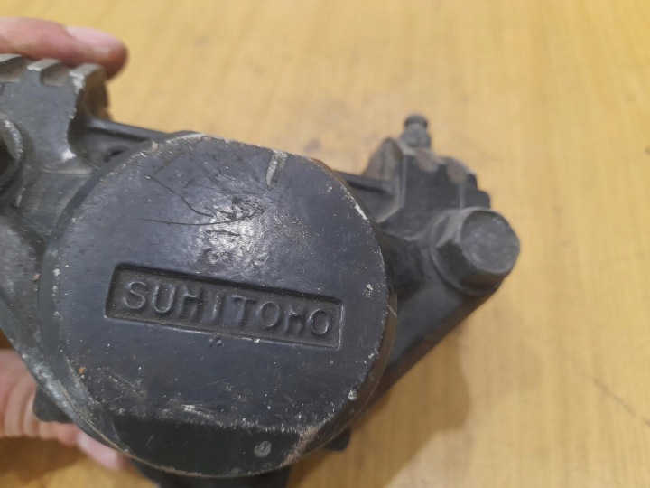 YAMAHA XJ 900 ÉTRIER DE FREIN DE FREIN AVANT AVANT