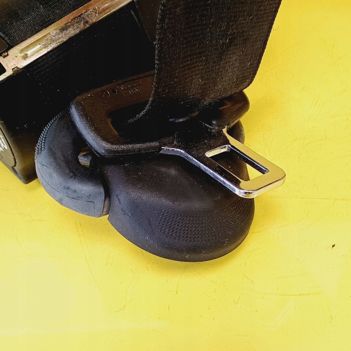 CEINTURE DE SÉCURITÉ DROIT ARRIÈRE SKODA OCTAVIA MK1 1U9857448 NR388