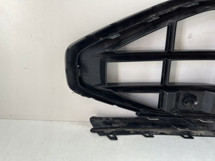 VW TOUAREG 3 III LIFT R-LINE GRILLE PARE-CHOCS AVANT DROITE 760853666K