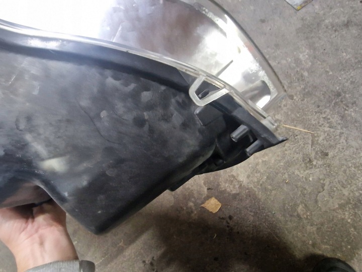 PROJECTEUR AVANT CÔTÉ DROITE FORD S-MAX 6M2113W029AK