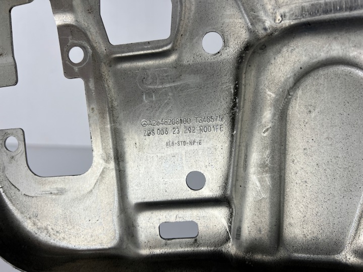 MERCEDES GLC W254 RENFORCEMENT SUPÉRIEUR PANNEAU AVANT AVANT ORIGINAL 22-