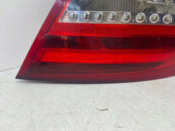 MERCEDES C W204 BERLINE COUPÉ PHARE DROITE ARRIÈRE DROIT ARRIÈRE A2048205864