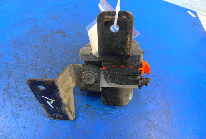 HYUNDAI SANTA FE 2.4 POMPE ABS 95660-26300