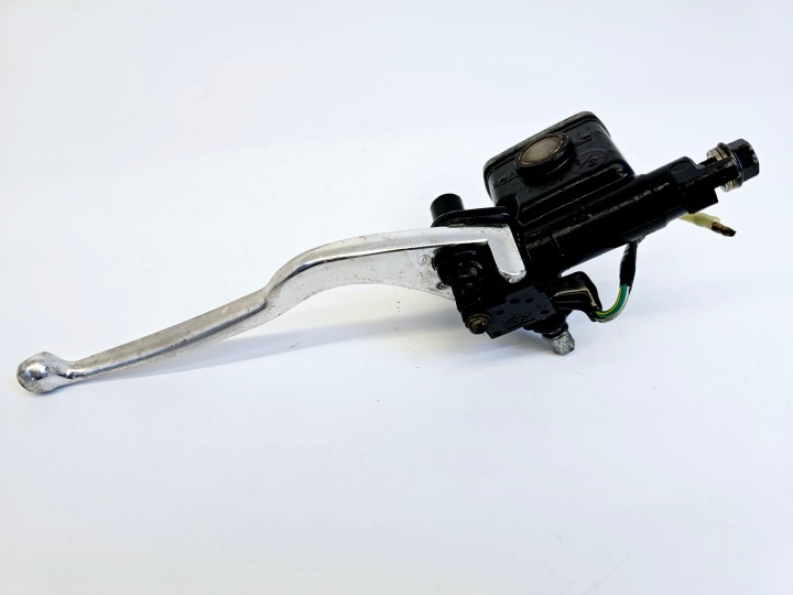 SYM HD 200 POMPE DE FREIN