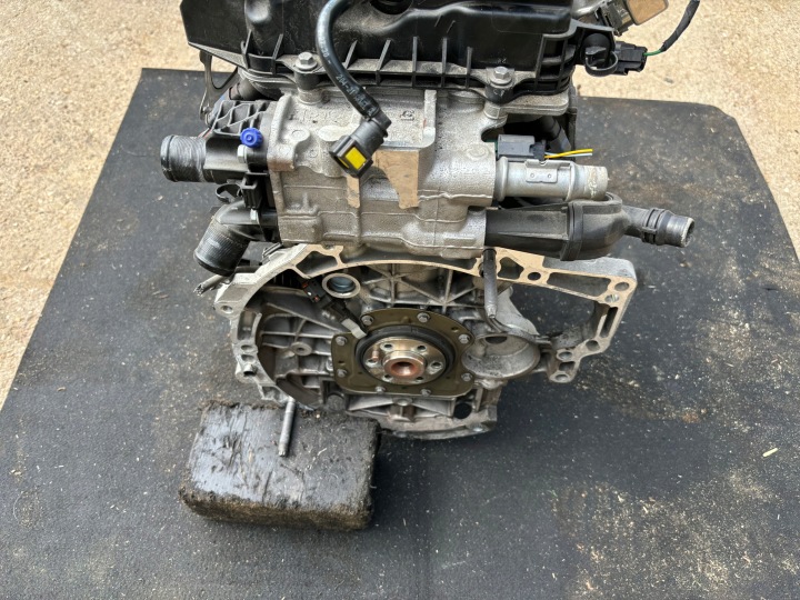 PEUGEOT 208 II MOTEUR HM05 10XKDU 1.2 VTI