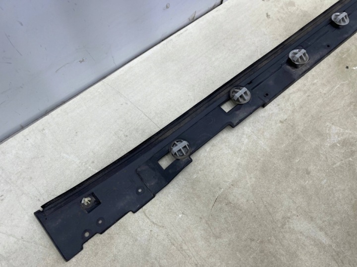 REVÊTEMENT SEUIL MAZDA 6 III GJ GL 12-24R. DROITE MOULURE SEUIL EXTÉRIEUR