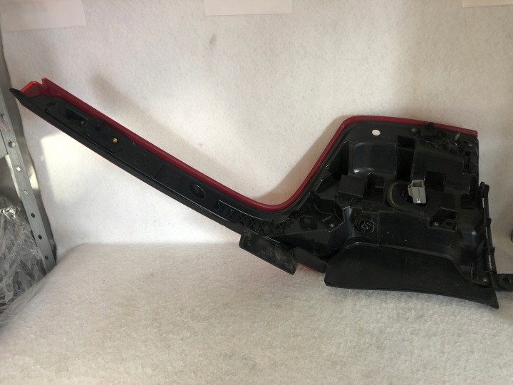 PHARE GAUCHE GAUCHE GAUCHE ARRIÈRE ARRIÈRE VOLVO XC90 XC 90 II 2 15 19 31468537