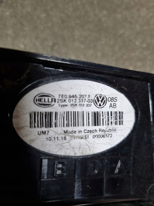 VW TRANSPORTER T6 MULTIVAN PHARE GAUCHE ARRIÈRE 7E0944207F
