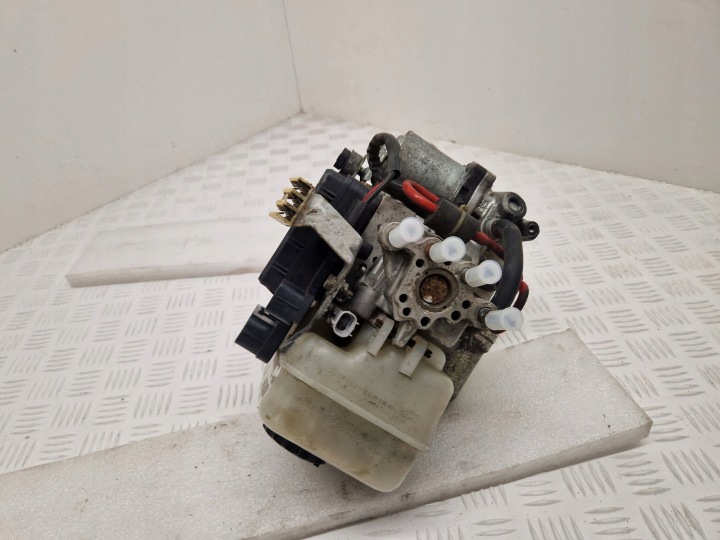 CONTRÔLEUR ABS TOYOTA LAND CRUISER (J120) 8954160060