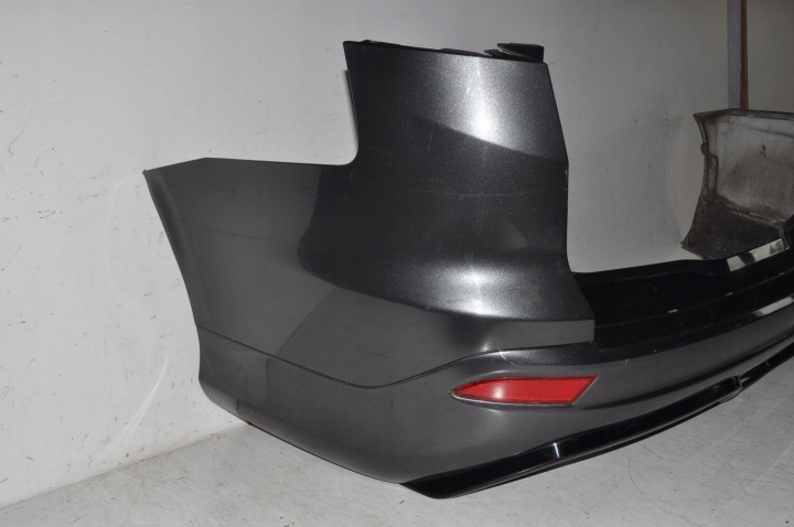 FORD FOCUS MK3 LIFT ST-LINE PARE-CHOCS ARRIÈRE ARRIÈRE UNIVERSEL