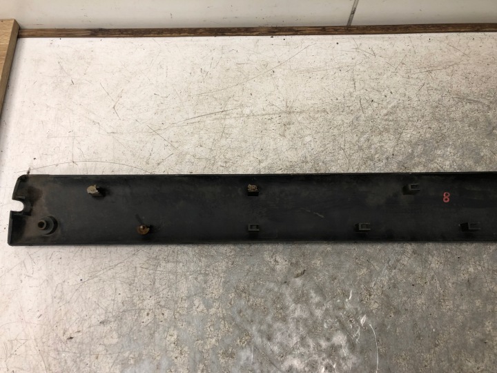MOULURE LATÉRALE GAUCHE DROITE RENAULT MASTER III 7701692582