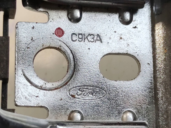 FORD S-MAX II 2 FIXATION COFFRE C9K3A