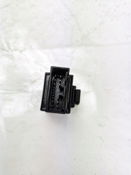 YAMAHA XJ6 600 XJ AVEC F N 09-15 DIVERSION RELAIS 5VK-81950-40