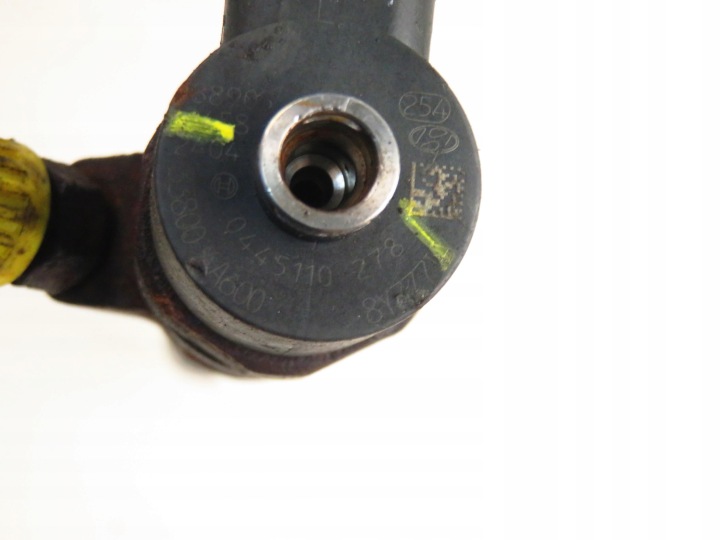 INJECTEUR KIA SORENTO I (JC) 2.5 CRDI 170 D4CB 338004A600 0445110278