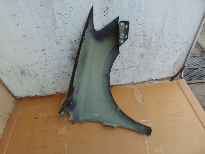 AILE GAUCHE AVANT VW POLO V 6R 6R0821105G