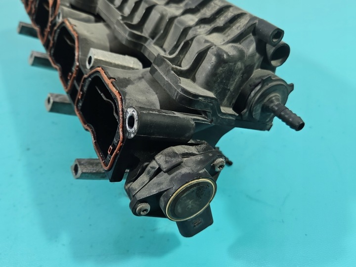 COLLECTEUR ADMISSION AUDI A7 4G 079133110 4.0 V8 TFSI