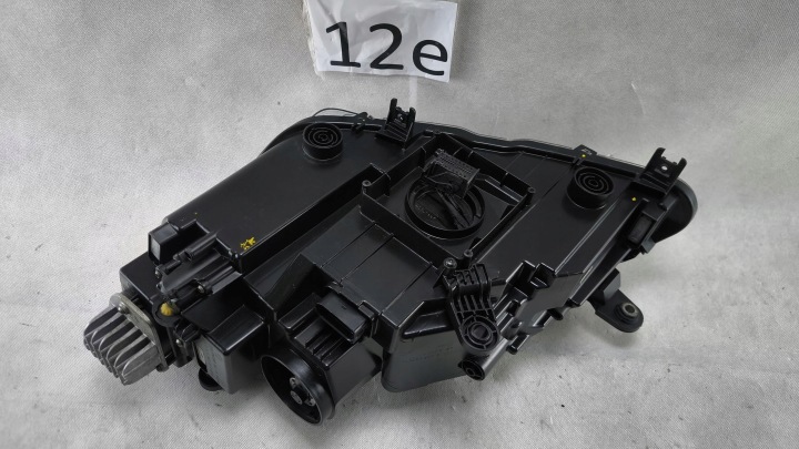 SEAT ATECA PHARE DROIT AVANT COMPLET LED 576941008D