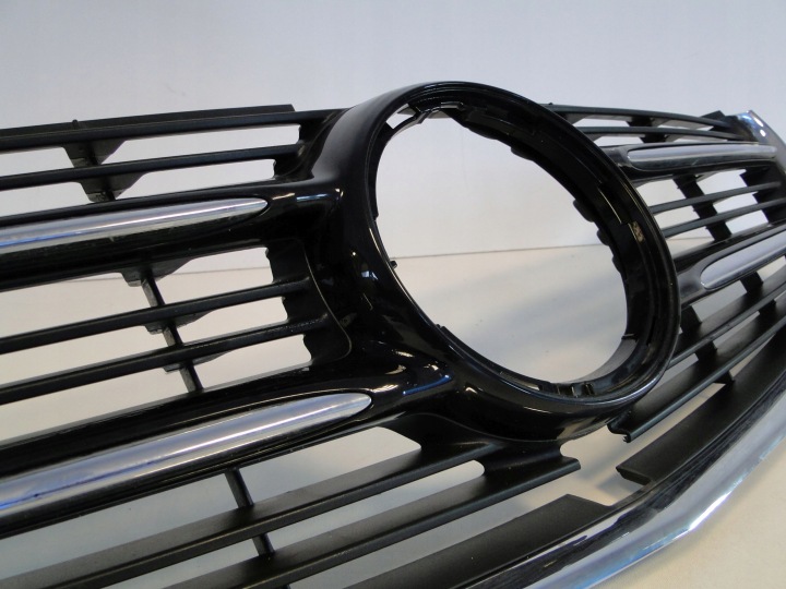 MERCEDES V CLASSE W447 447 AVANT RESTYLAGE GRILLE CALANDRE SUR CAMÉRA NOIR