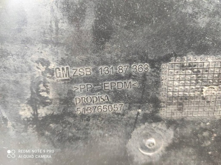 PASSAGE DE ROUE ARRIÈRE DROIT ARRIÈRE CÔTÉ DROITE OPEL CORSA D OPEL CORSA E 13187363