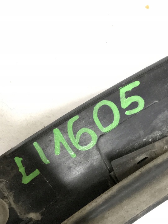 TESLA X MOULURE SUR AILE DROIT ARRIÈRE 1045897-00-D