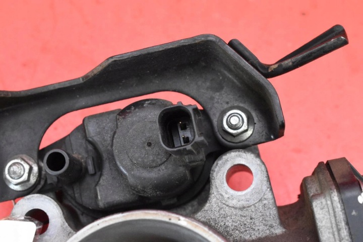PAPILLON DES GAZ GMA7A HONDA CIVIC 8 VIII 1.4 I-DSI 83 KM 05-08