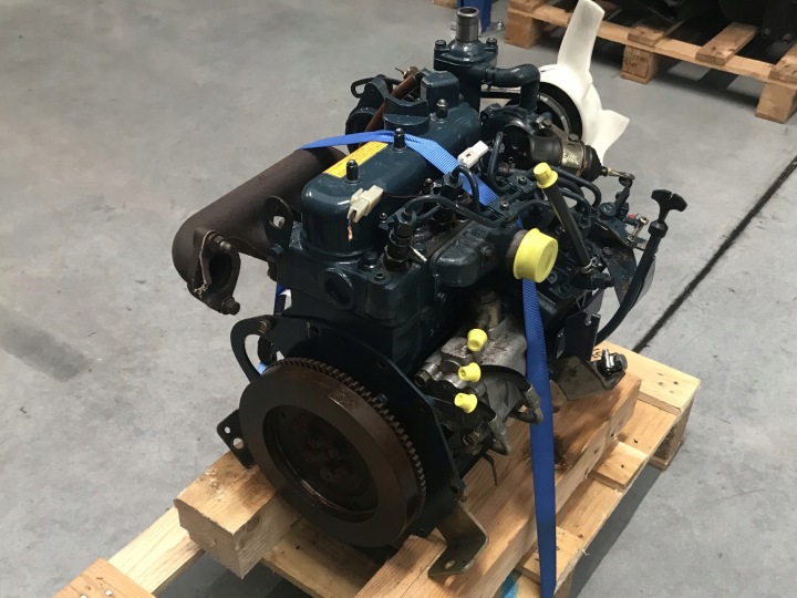 MOTEUR KUBOTA D722 14.9KW 7316 EUR NET
