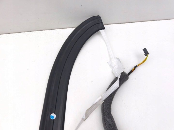 MERCEDES-BENZ EQE V295 2023 PLASTIQUE SIÈGES A2975401422