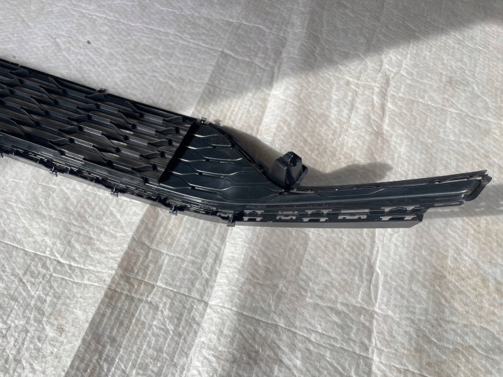 NEUF ORIGINAL VOLKSWAGEN GOLF VII R R-LINE GRILLE CALANDRE PARE-CHOCS AVANT