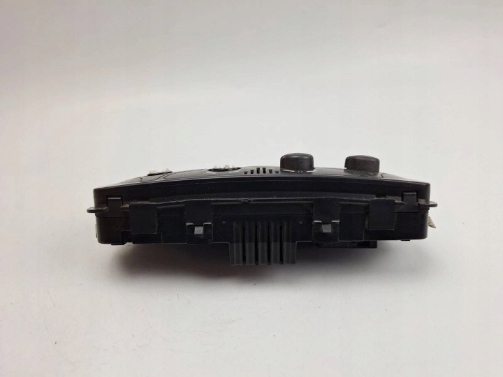 PANNEAU CLIMATISATION MERCEDES-BENZ C W203 A2098300385
