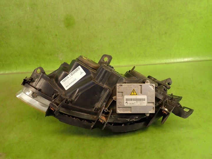 PROJECTEUR DROIT PHARE AVANT FIAT CROMA 08R 43700711 1307329250