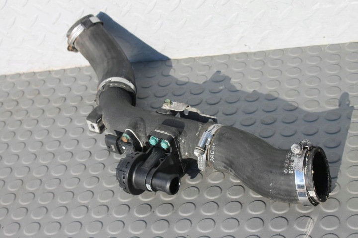 FIL TUYAU AIR ÉCHANGEUR D'AIR DE SURALIMENTATION HYUNDAI I30 III 1.0 T-GDI 17-
