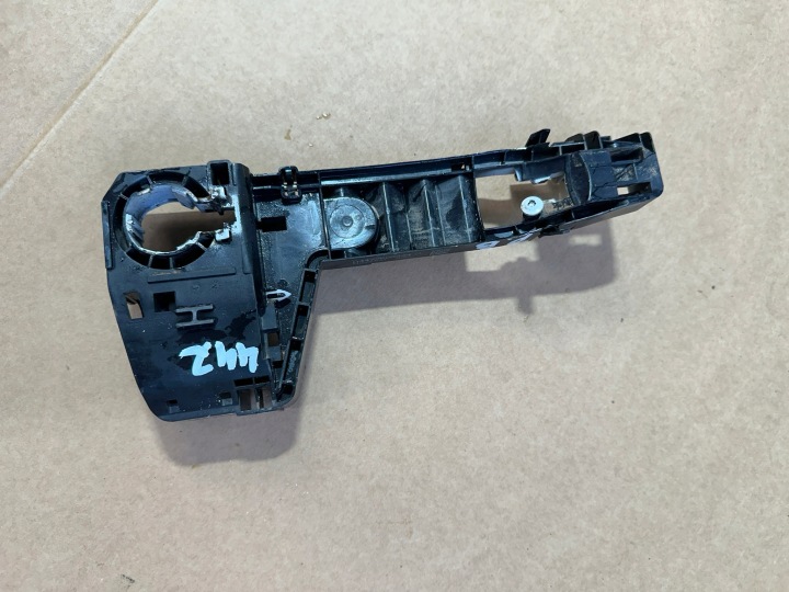 SUPPORT POIGNÉES PORTES DROIT ARRIÈRE FIXATION MERCEDES VITO W447, VIANO